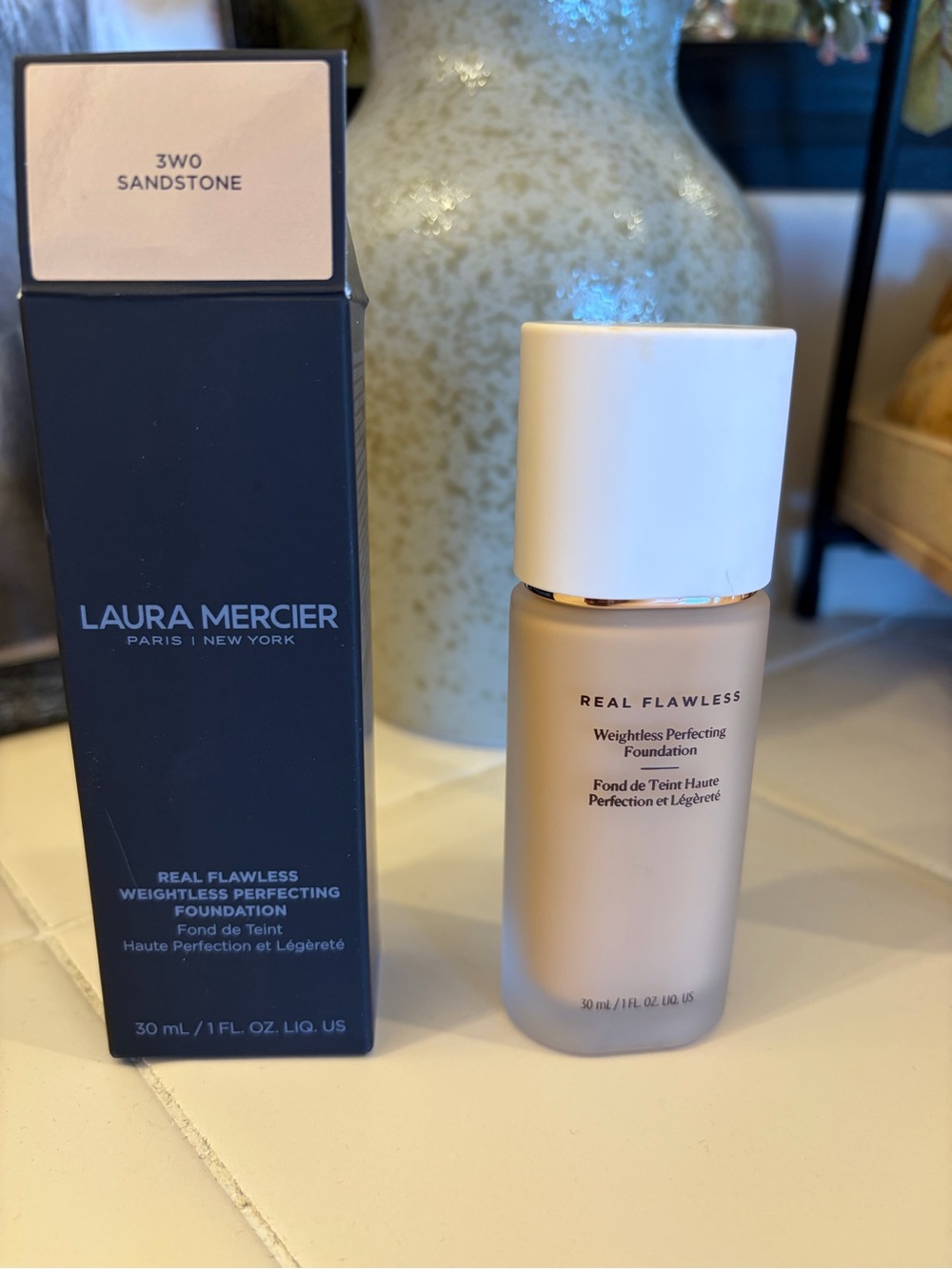 laura mercier Real Flawless Foundation - Sandstone (3W0)